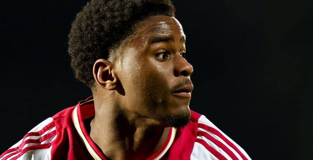 -包含浙江稠州训练开放日，转会期主帅复盘引欢呼，荷甲在即，赛季目标并未改变的词条